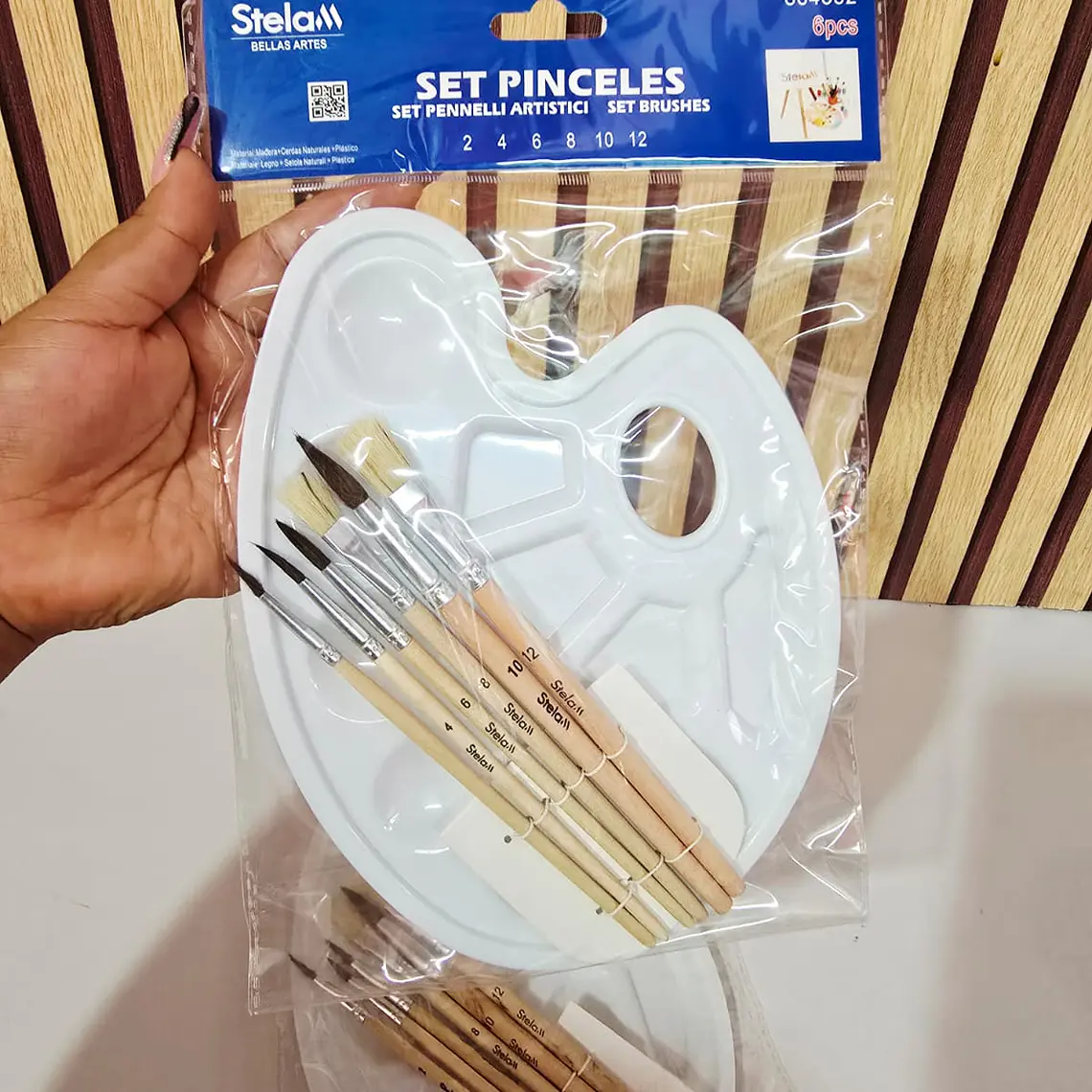 SET DE PINCELES + PALETA PARA PINTURA MOD# 864832 🫟 1