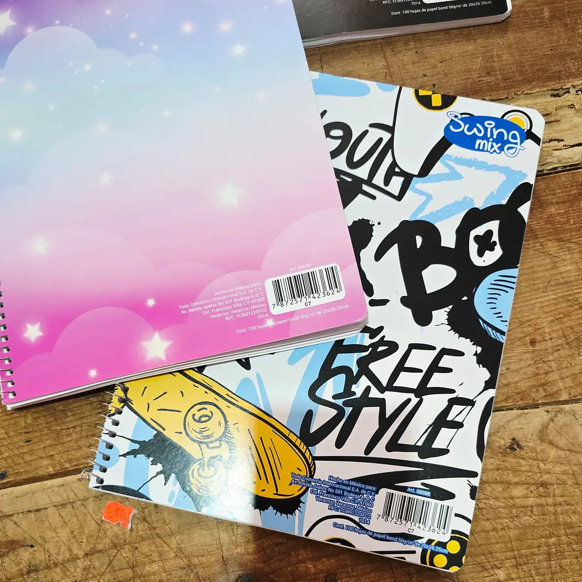 (CUADROS) LIBRETA PROFESIONAL CON 100 HOJAS SWING MIX MOD# 0808 4