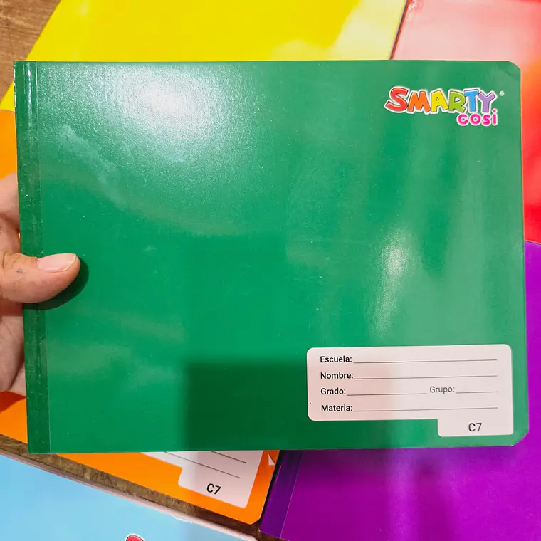 (CUADRO #7) CUADERNO ITALIANO PROFESIONAL SMARTY CON 100 HOJAS MOD# 08003 2