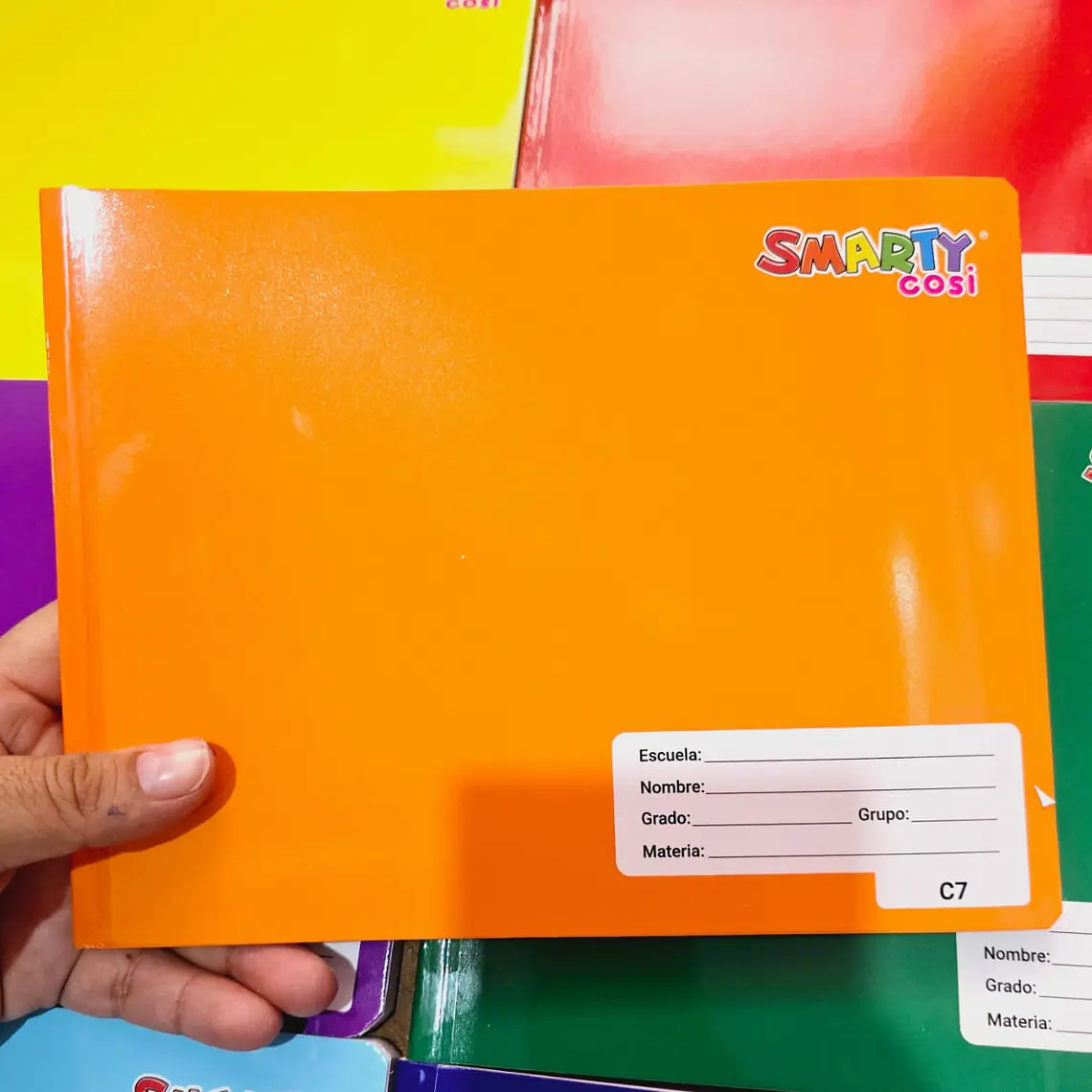 (CUADRO #7) CUADERNO ITALIANO PROFESIONAL SMARTY CON 100 HOJAS MOD# 08003 5