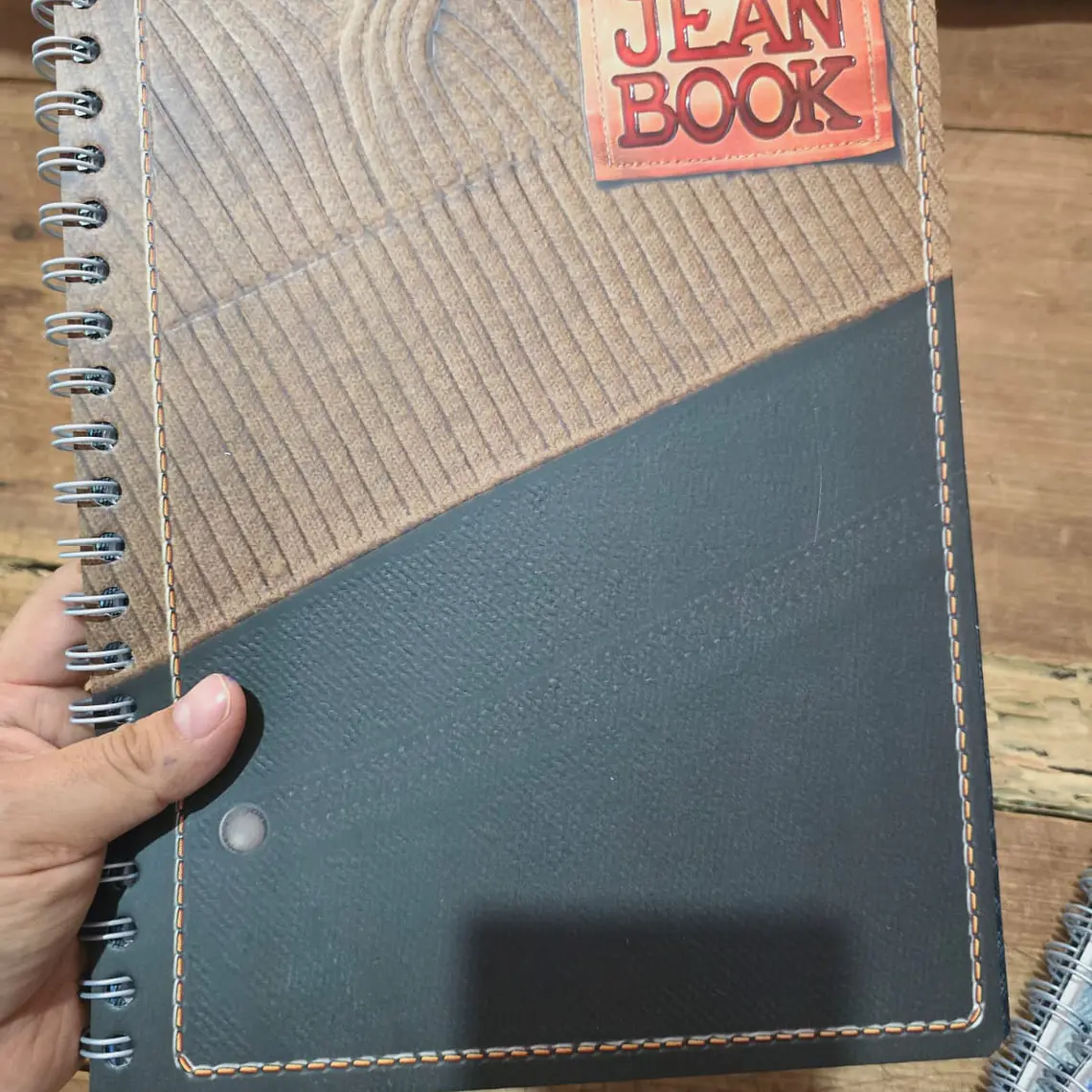 (RAYAS) LIBRETA PROFESIONAL CON 100 HOJAS 