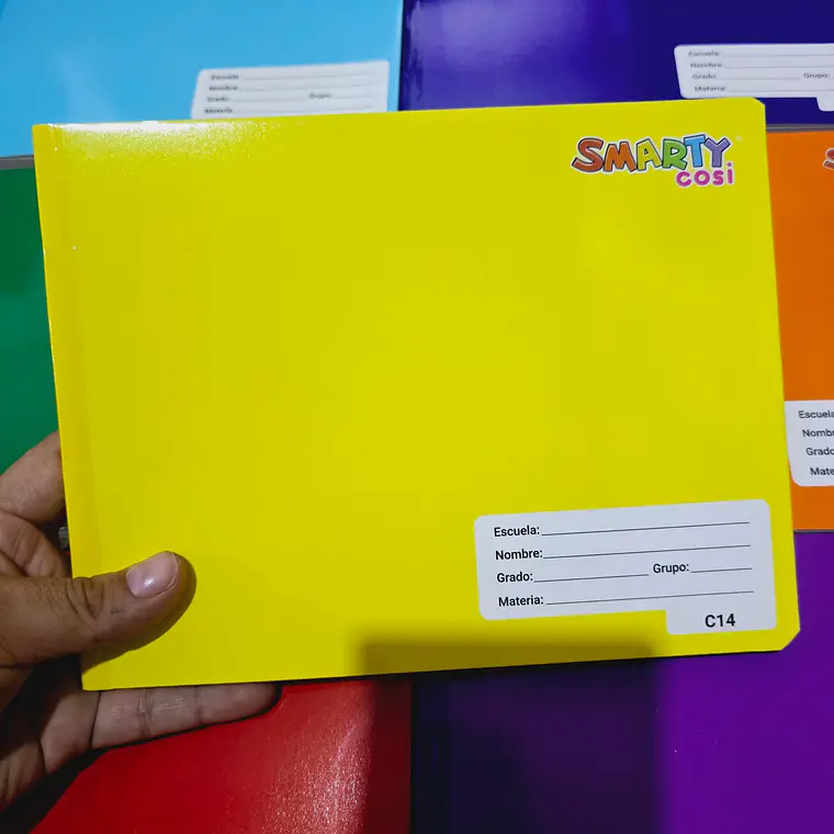 (CUADRO #14) CUADERNO COSIDO SMARTY CON 100 HOJAS MOD# 08005 2