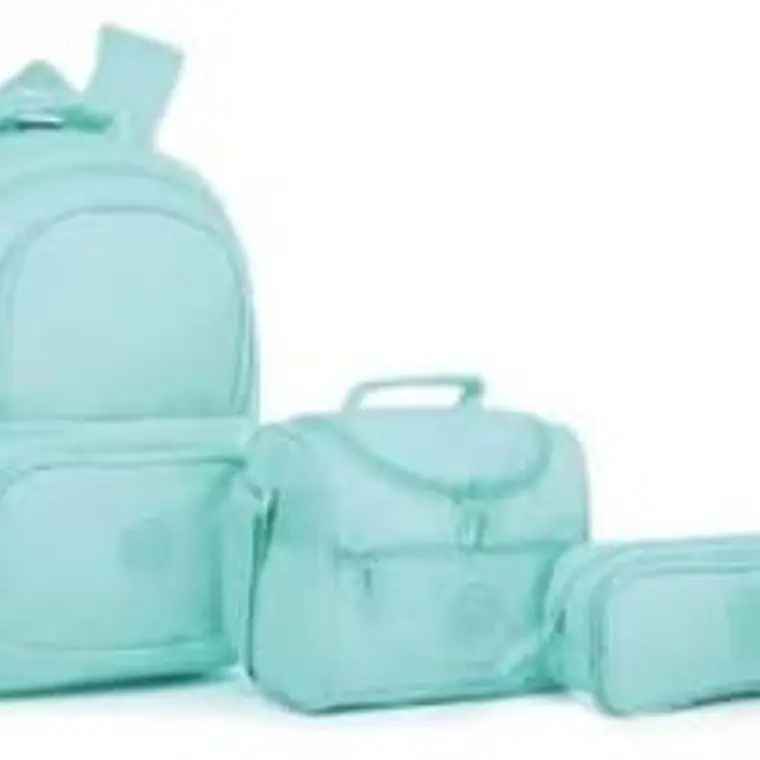 COMBO DE 3 PIEZAS MOCHILA TRENDY STAR CON LONCHERA Y LAPICERA MOD#941110 4
