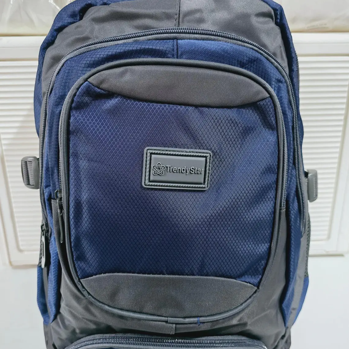 MOCHILA JUVENIL TRENDY STAR MOD# 25022 4