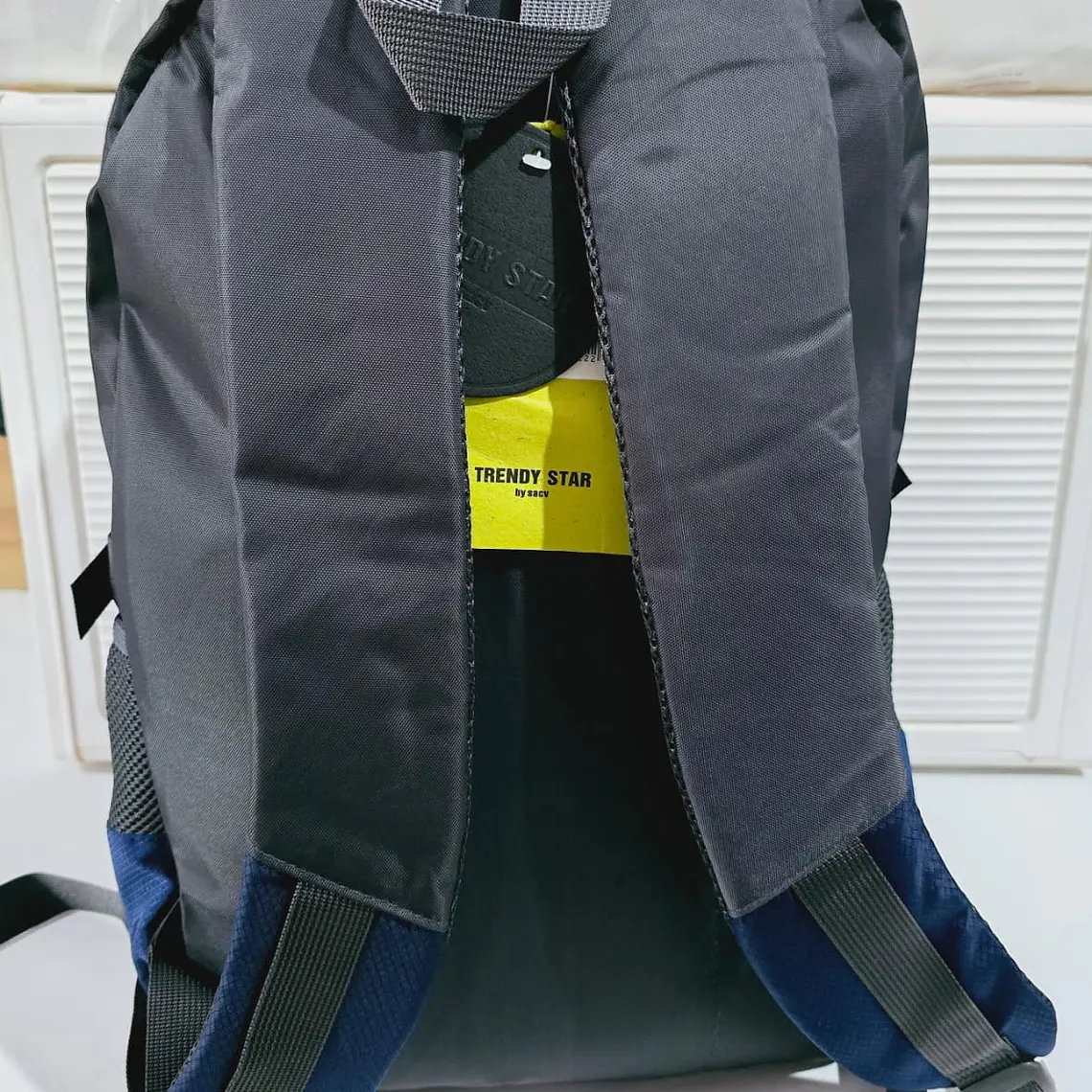 MOCHILA JUVENIL TRENDY STAR MOD# 25022 15