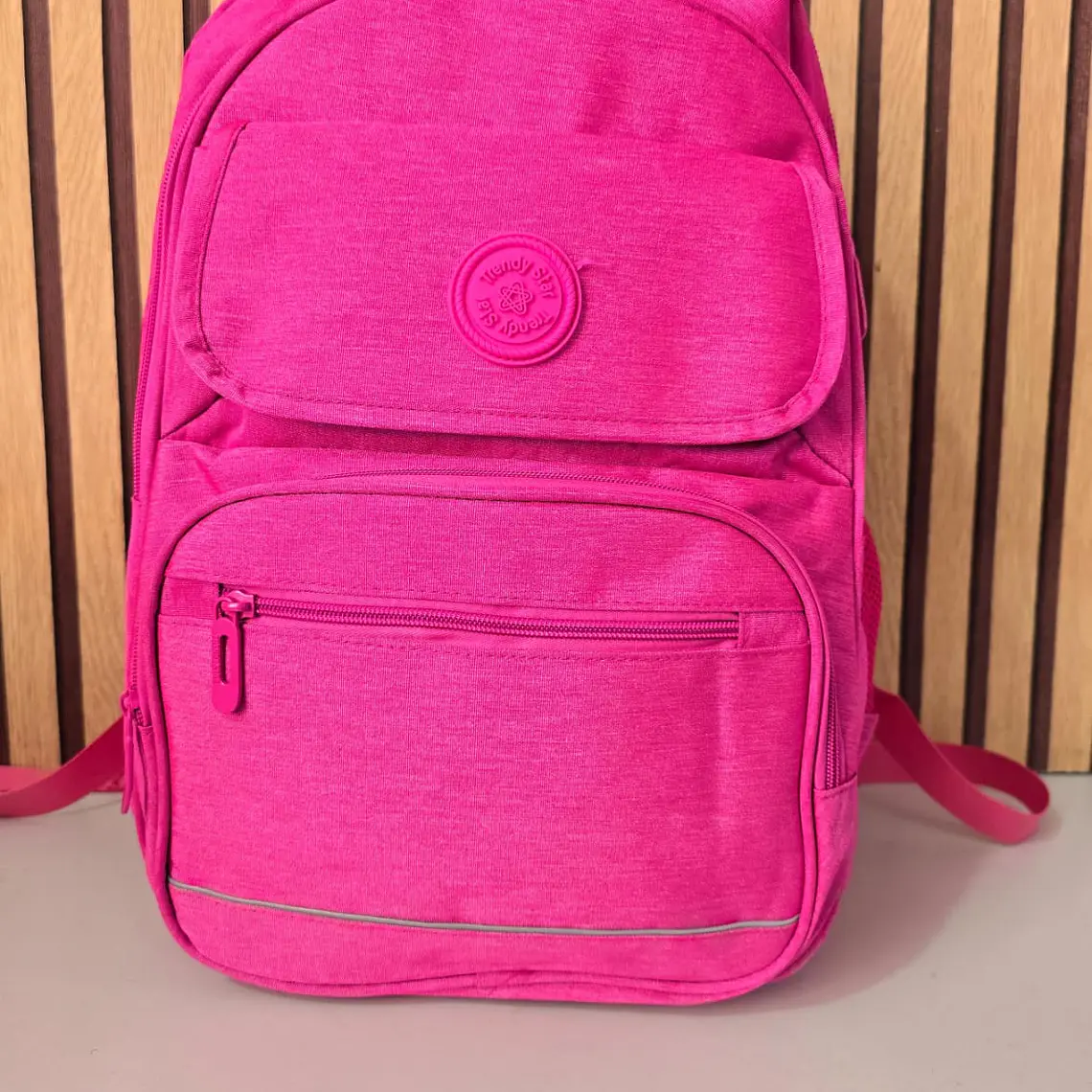 MOCHILA JUVENIL TRENDY STAR MOD# 25006 3