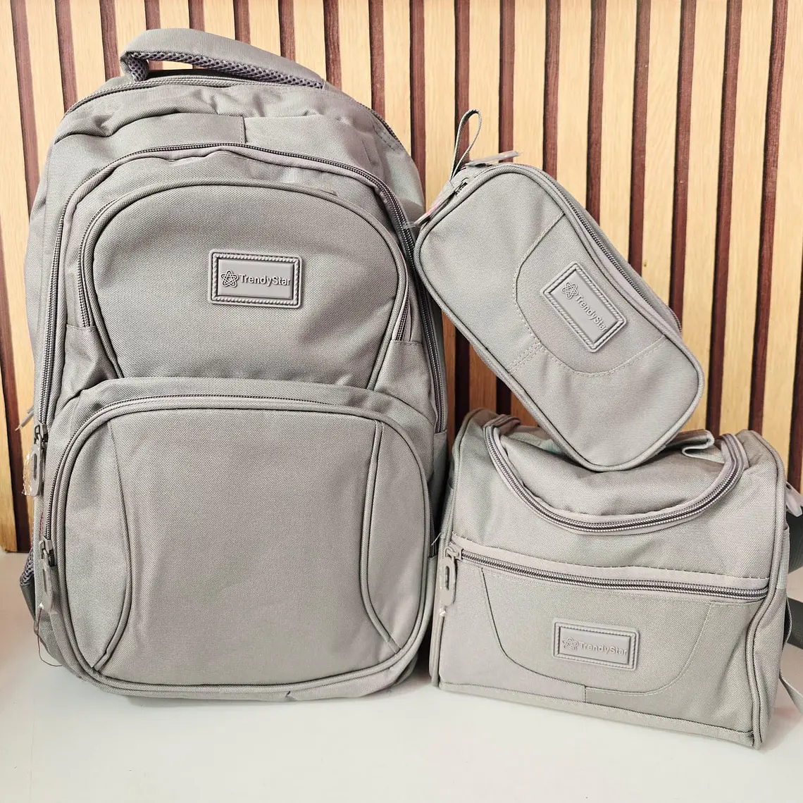 COMBO MOCHILA DE 3 PIEZAS TRENDY STAR MOD# 941111 7