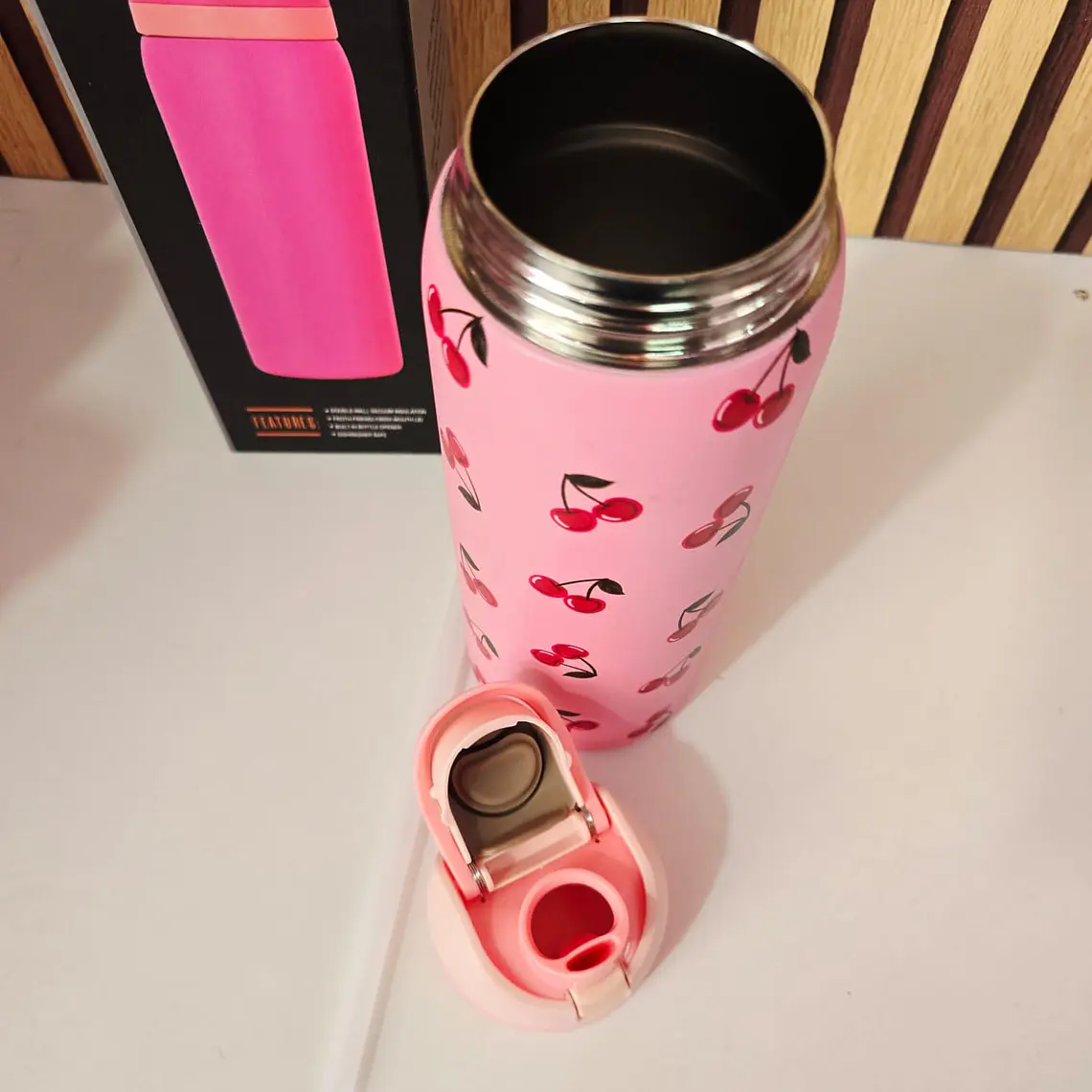 TERMO OWALA DISEÑO FRESAS Y CEREZAS DE 1L MOD# 3957 14