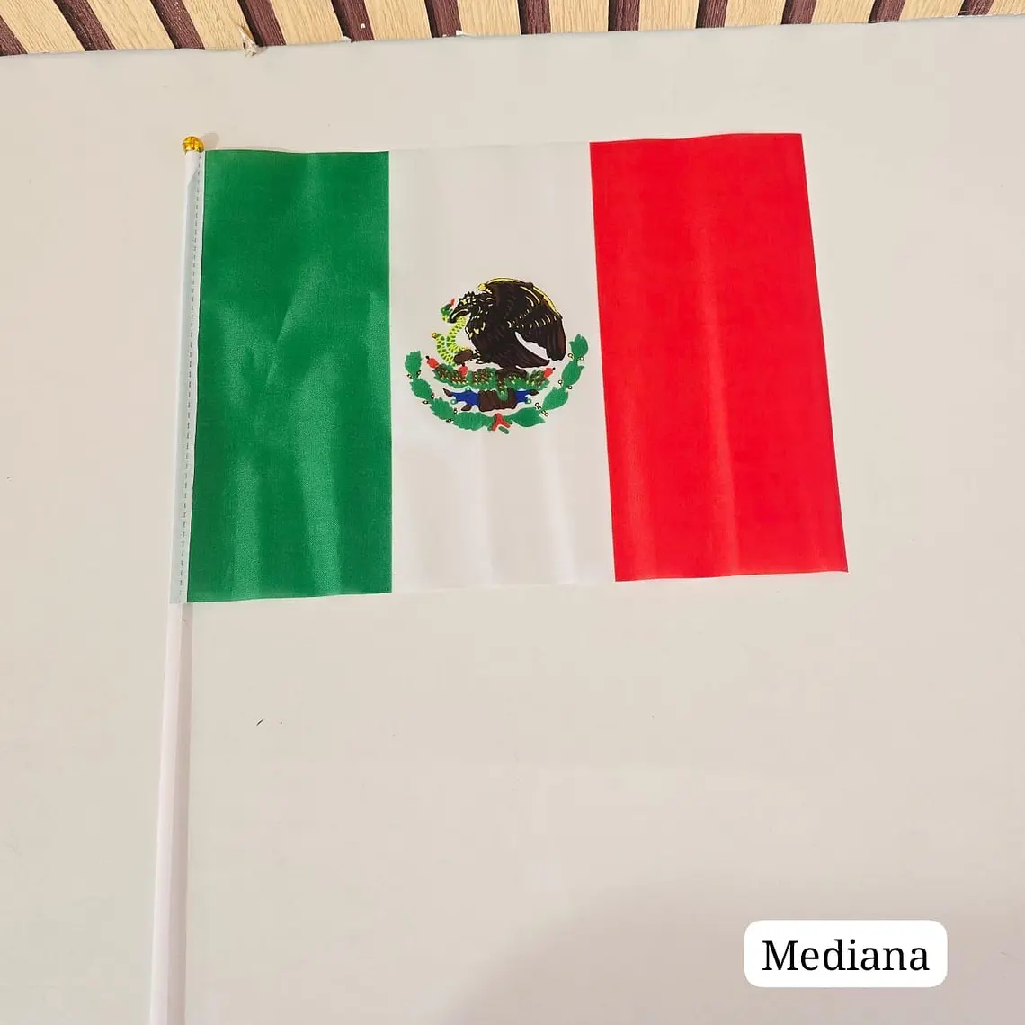 DOCENA DE BANDERITAS/MÉXICO MOD# 26MCE-3, 18, 5 2
