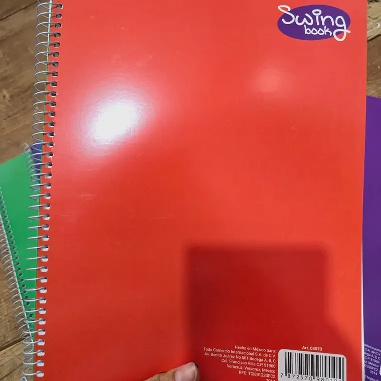 (RAYAS) o (CUADROS)  LIBRETA ECONÓMICA PROFESIONAL SWING BOOK CON 100 HOJAS COLORES LISOS MOD# 08070 ó 08073 4