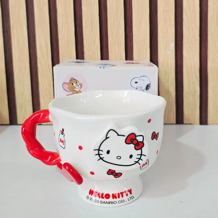 TAZA DE CERÁMICA HELLO KITTY Y SUS AMIGOS (350ML) MOD# 26-TCB-191 3