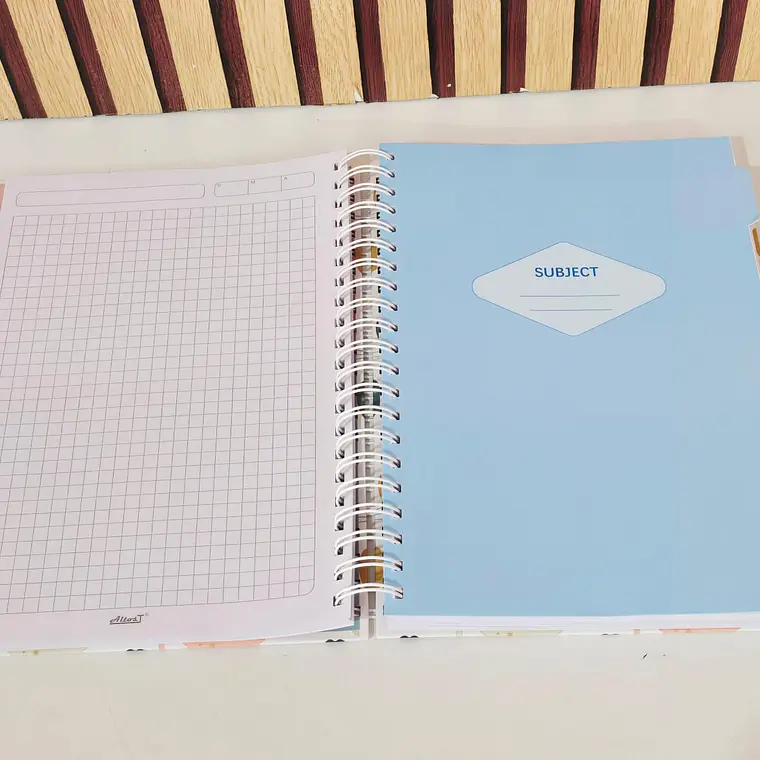 (CUADROS #7) LIBRETA PROFESIONAL CON 200 HOJAS MOD# MNB0077-2 12