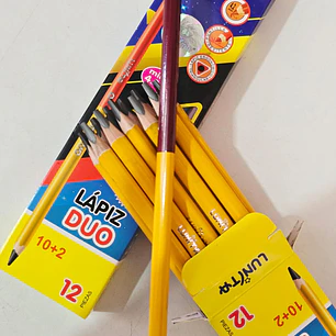 CAJITA CON 12 LÁPICES DÚO MOD# L300