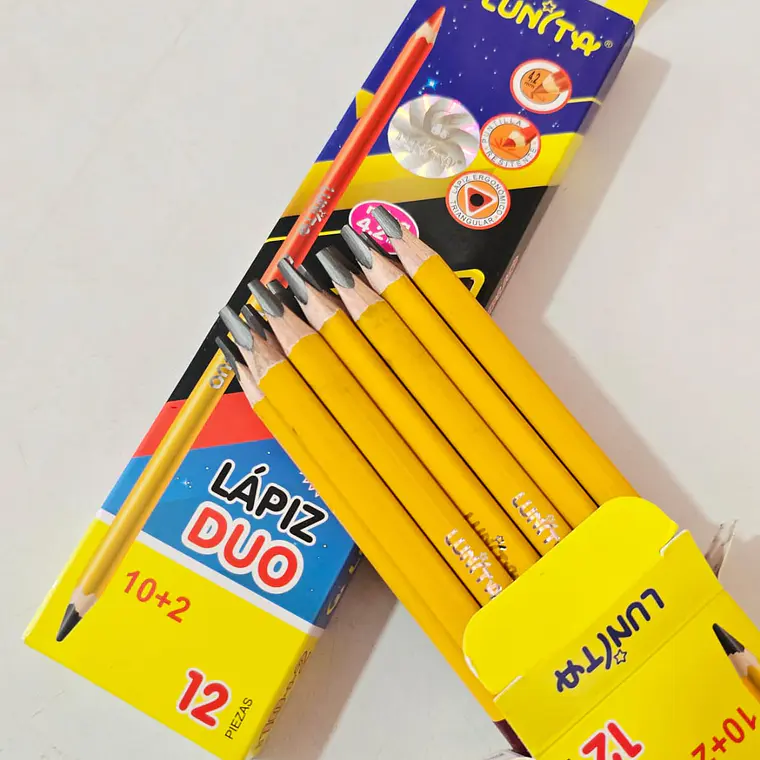 CAJITA CON 12 LÁPICES DÚO MOD# L300 4