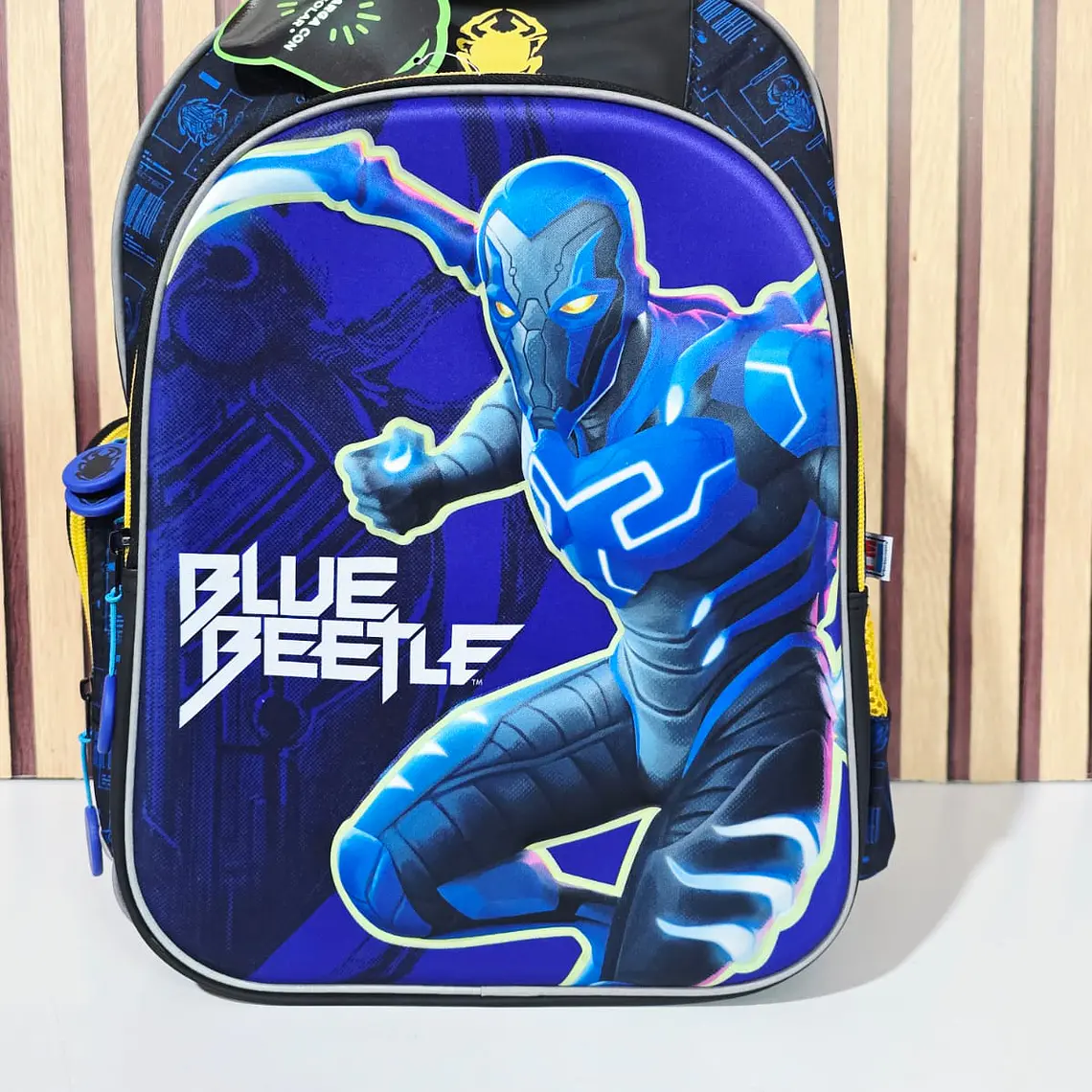 MOCHILA ORIGINAL DC PARA PRIMARIA BLUE BEETLE (BRILLA EN LA OSCURIDAD) MOD# 01733-MMPT000 1