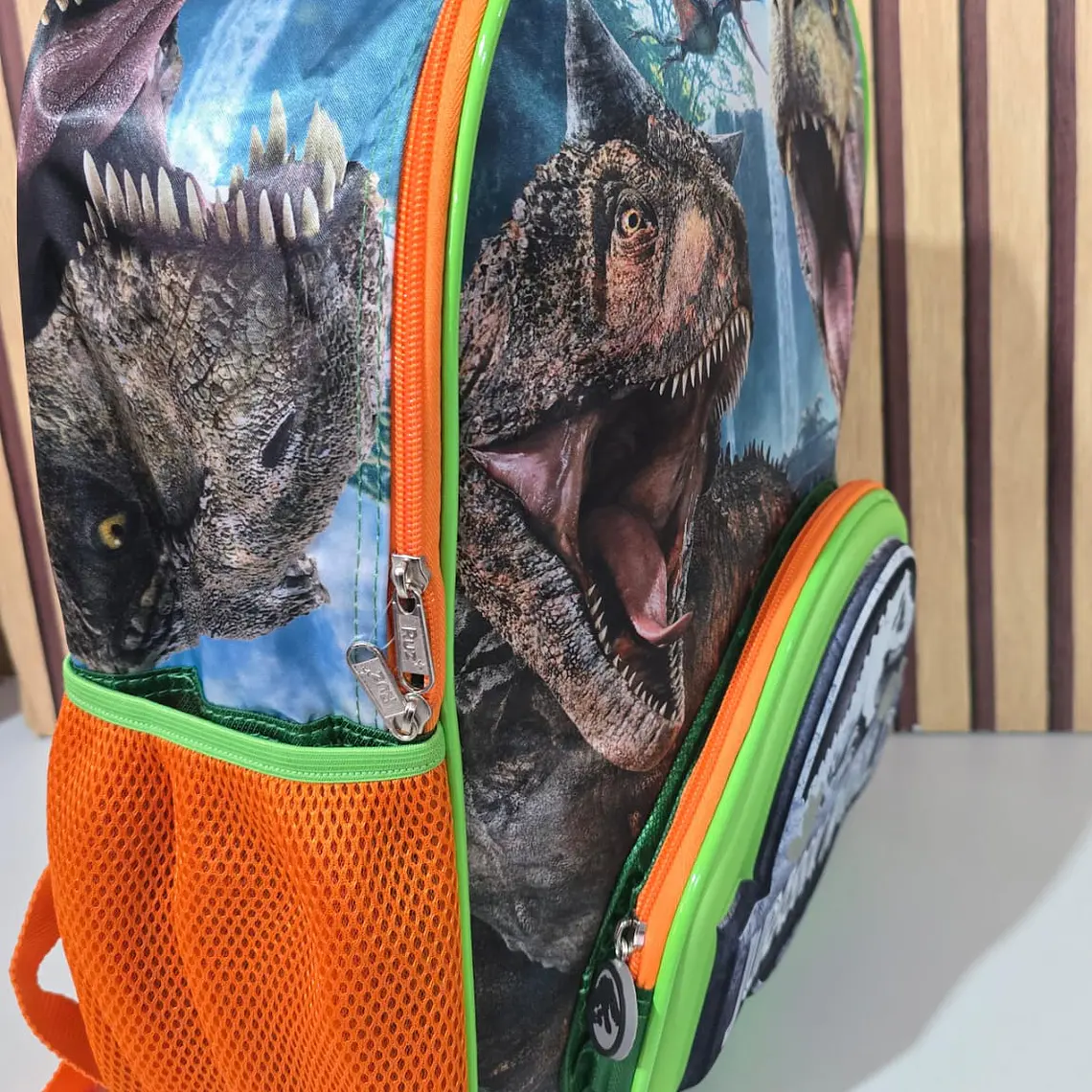 MOCHILA ORIGINAL JURASSIC WORLD PARA PRIMARIA CON LUZ MOD# 184482 3