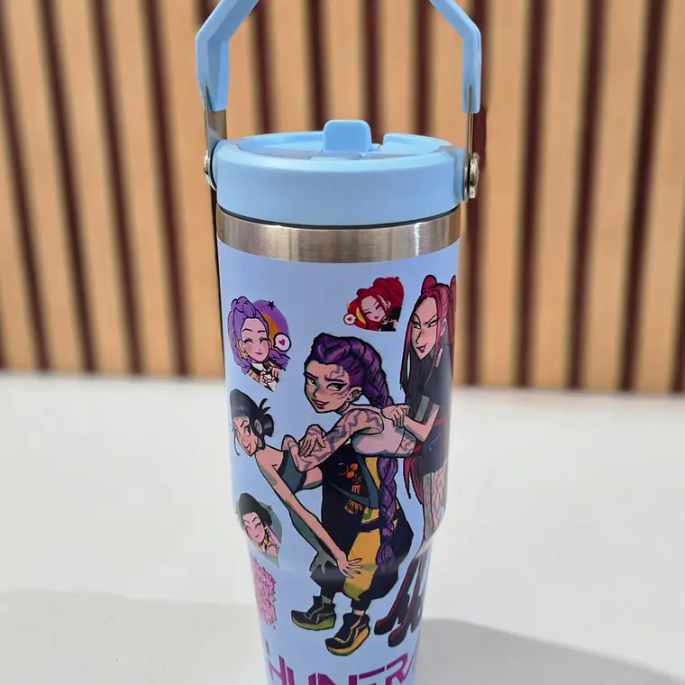 VASO TÉRMICO CON ASA  DISEÑO GUERRERAS KPOP DE 800ML MOD# VFT30 4