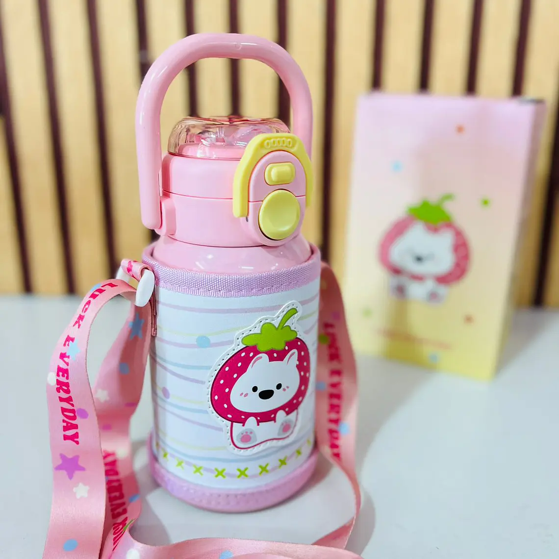 TERMO INFANTIL CON FUNDA ANIMALITOS DE 500ML MOD# 26502 4