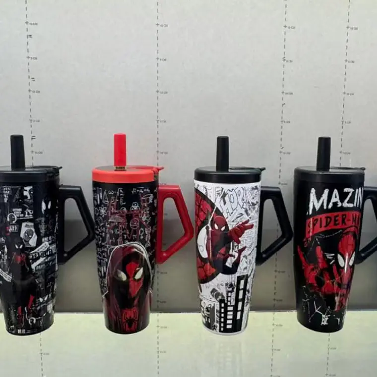 TERMO CON AGARRADERA SPIDERMAN DE 1100ML MOD# SN-004 1