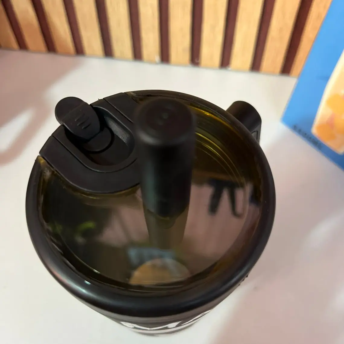 TERMO CON AGARRADERA SPIDERMAN DE 1100ML MOD# SN-004 10