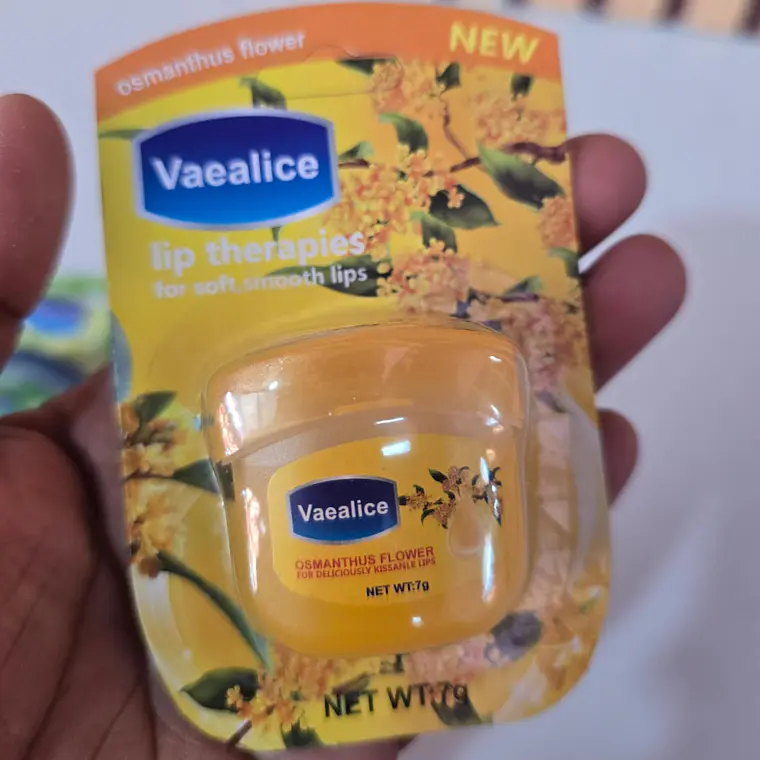BÁLSAMO LABIAL HUMECTANTE VAEALICE MOD# 8815 3