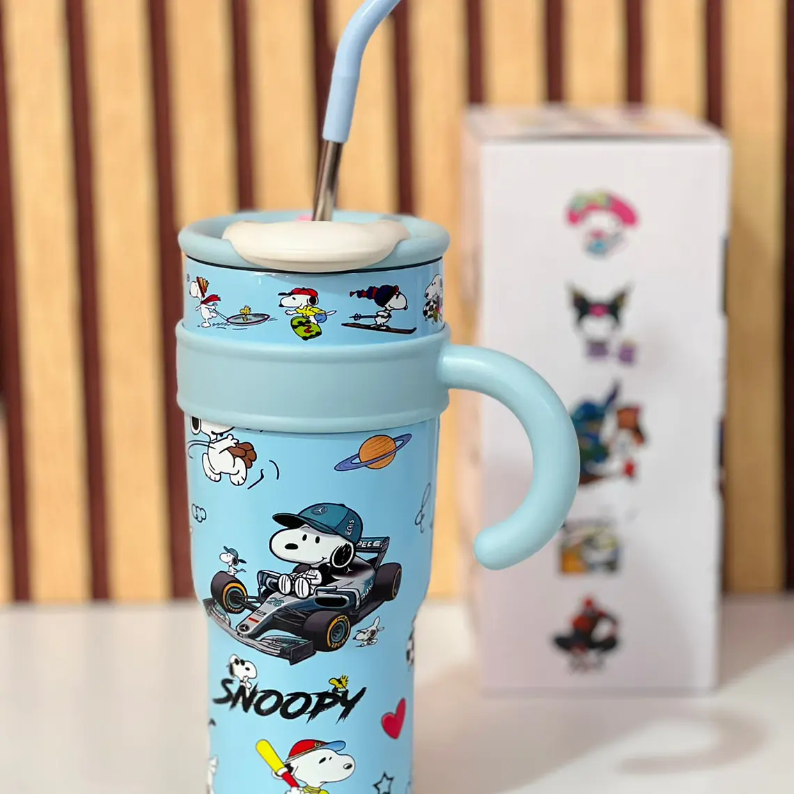 TERMO DE 1200ML CON ASA VARIOS PERSONAJES MOD# 26-TERMO-046 10