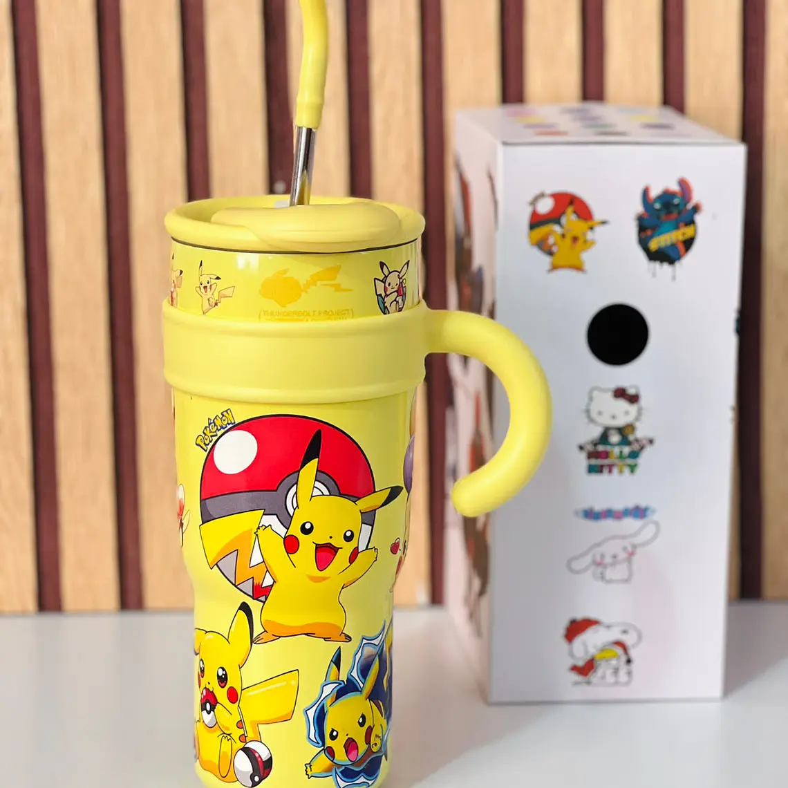 TERMO DE 1200ML CON ASA VARIOS PERSONAJES MOD# 26-TERMO-046 18