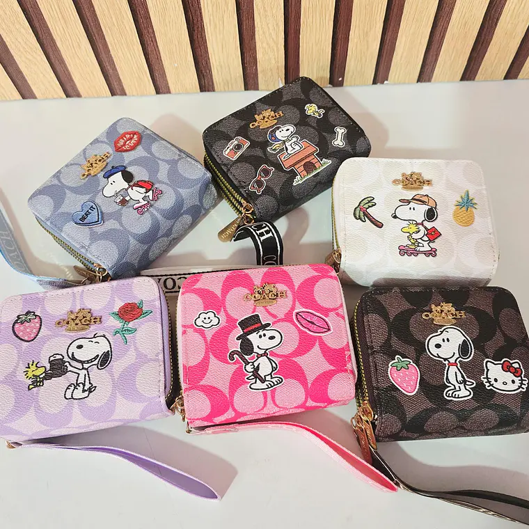 CARTERA/MONEDERO CON 3 CIERRES (SNOOPY)MOD# WLW6-65 1