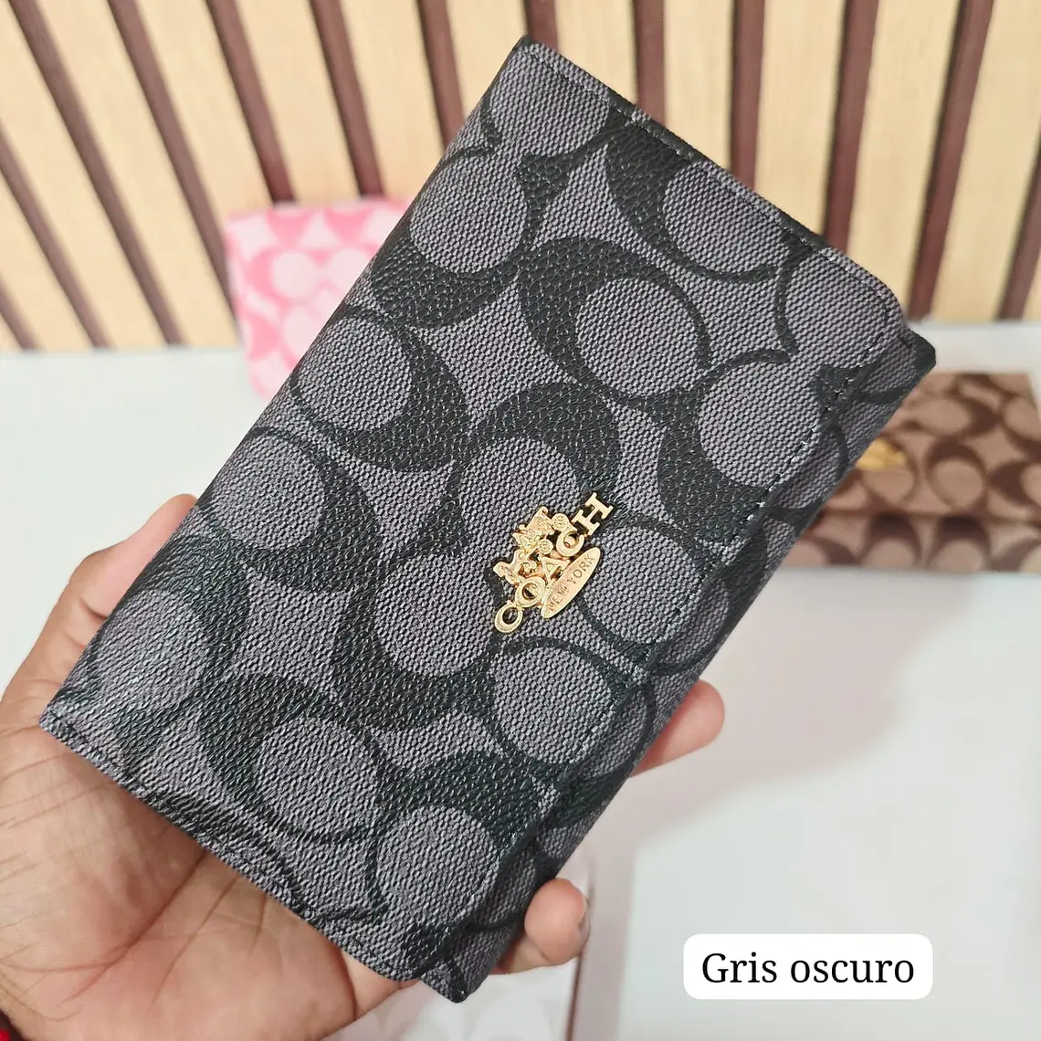 CARTERA COACH PARA DAMA MOD# WLW6-40 6