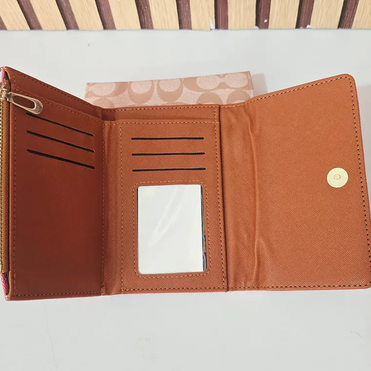 CARTERA COACH PARA DAMA MOD# WLW6-40 8