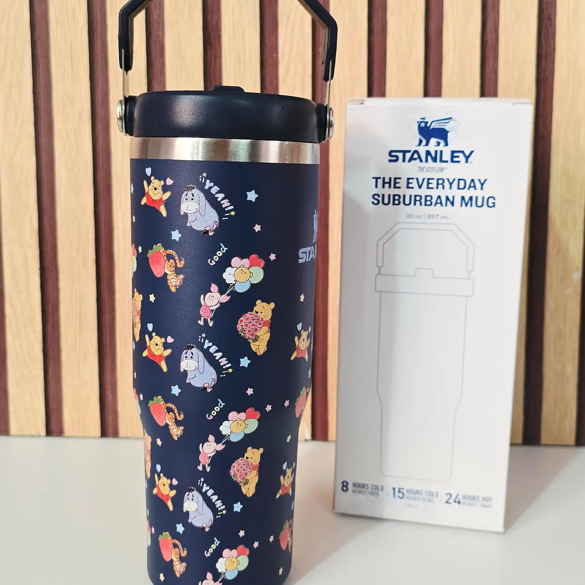 VASO TÉRMICO STANLEY CON ASA (PERSONAJES) 887 ML MOD# 8820 5