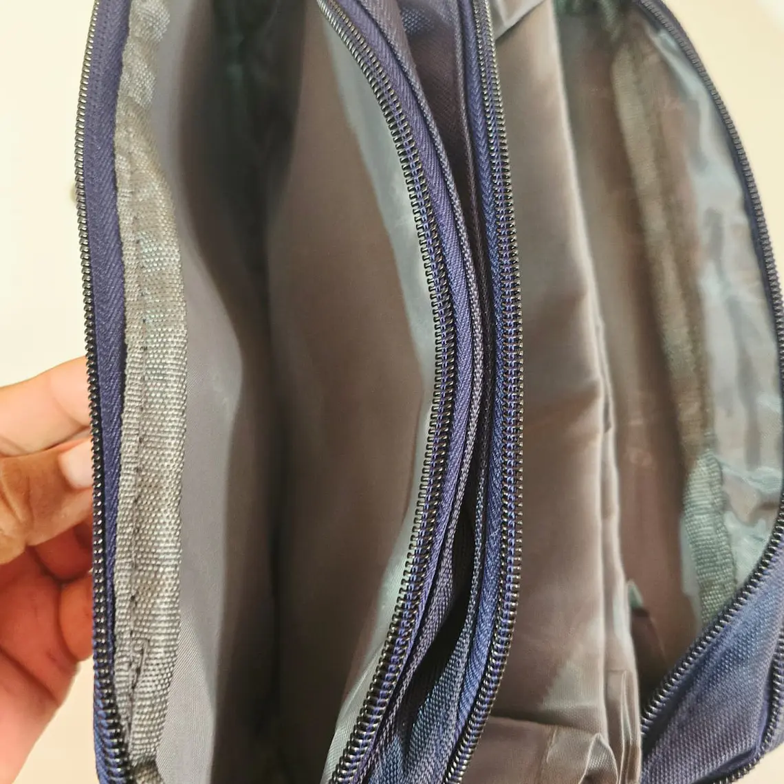 LAPICERA ORIGINAL CON 3 CIERRES GOLDEN STAR MOD# AL0147 6