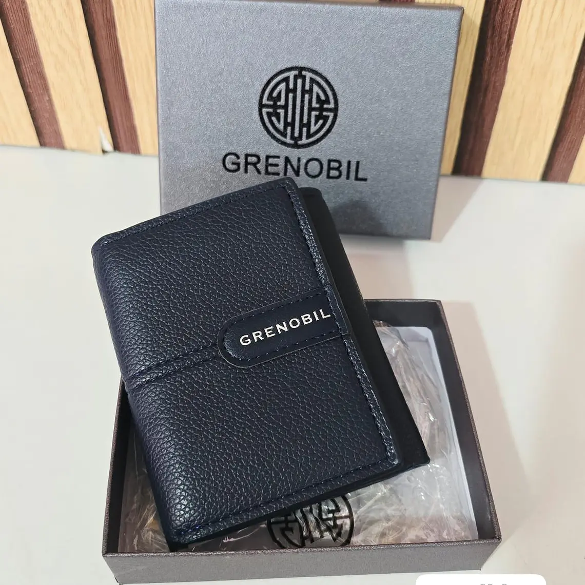 CARTERA GRENOBIL PARA CABALLERO MOD# D40111 4