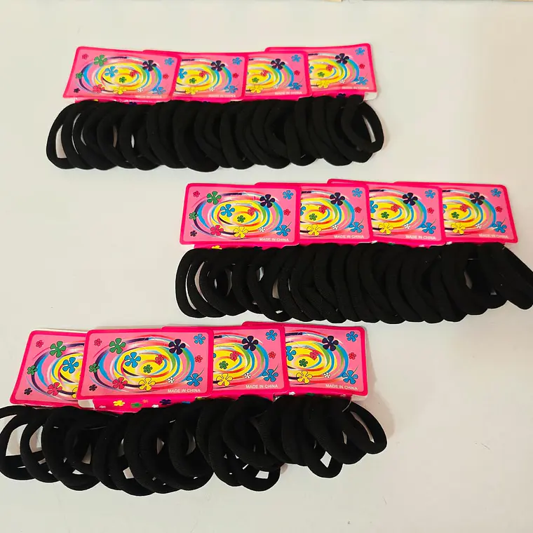 BOLSA CON 12 SET DE DONITAS NEGRAS (PEQUEÑAS) MOD# PJ-1 1