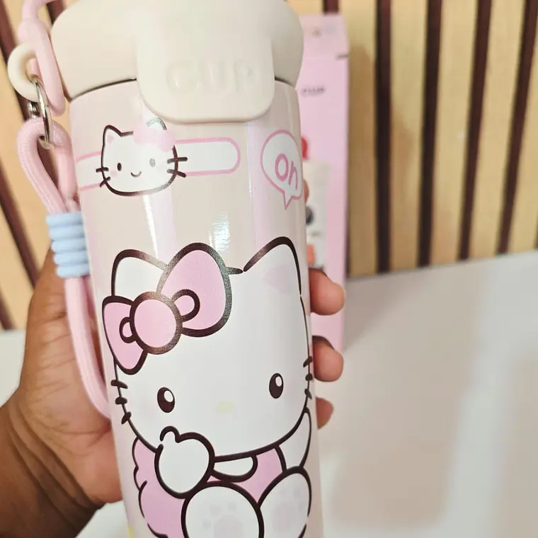 TERMO HELLO KITTY DE 600ML CON LLAVERO MOD# 26-TERMO-074 7