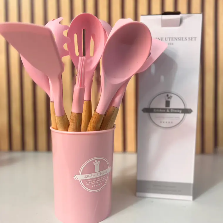SET CON 12 UTENSILIOS DE SILICONA PARA COCINA MOD# TZ012 2