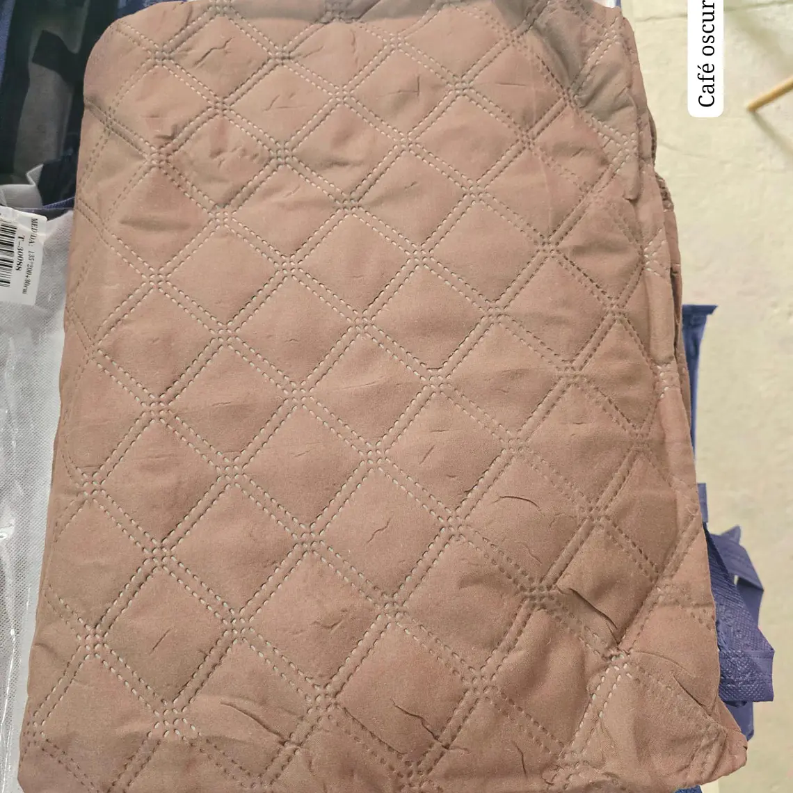 CUBRE COLCHÓN IMPERMEABLE MATRIMONIAL + 2 FUNDAS PARA ALMOHADA MODELO #T-30088 3