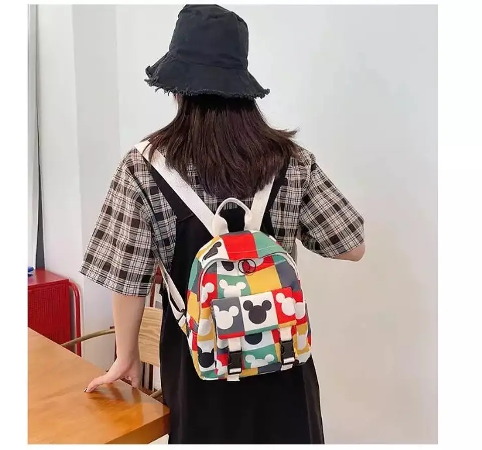 Preventa Mochila chica Mickey 4