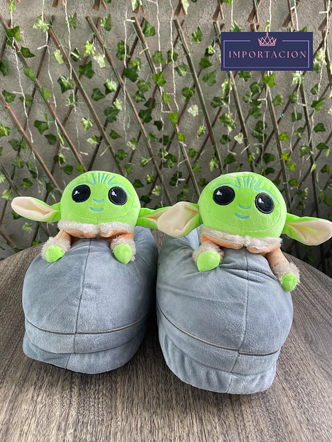 Preventa Pantuflas cerradas Baby Yoda
