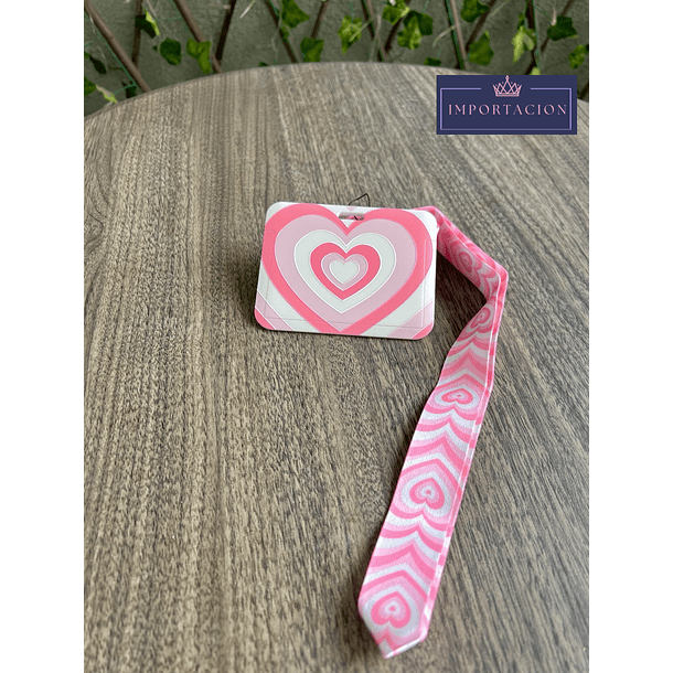 Preventa Portacredencial Horizontal + Lanyard Corazon Rosa 1