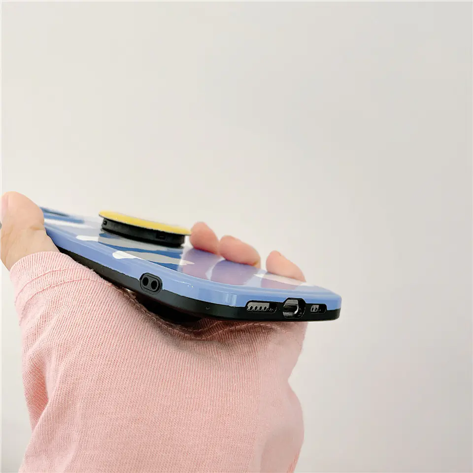 Preventa Carcasa iPhone Nubes + Pop Grip 8