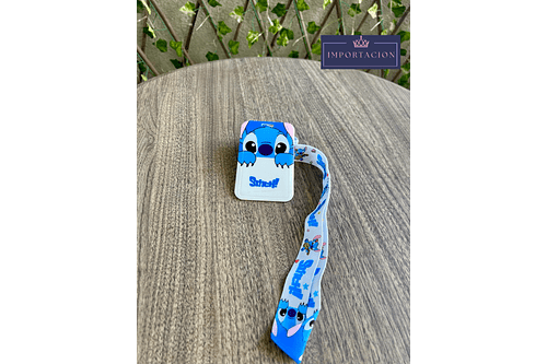 Preventa Portacredencial + Lanyard Stitch cariñoso