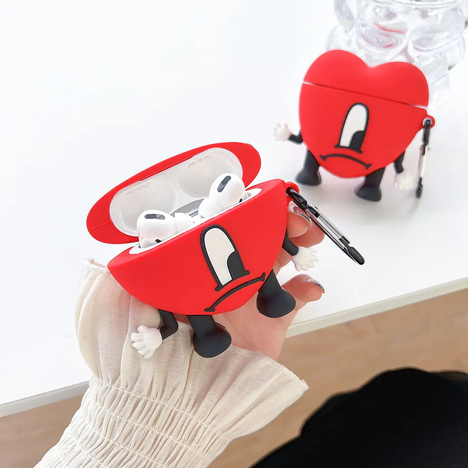 Preventa carcasa Airpods Bad Bunny 4