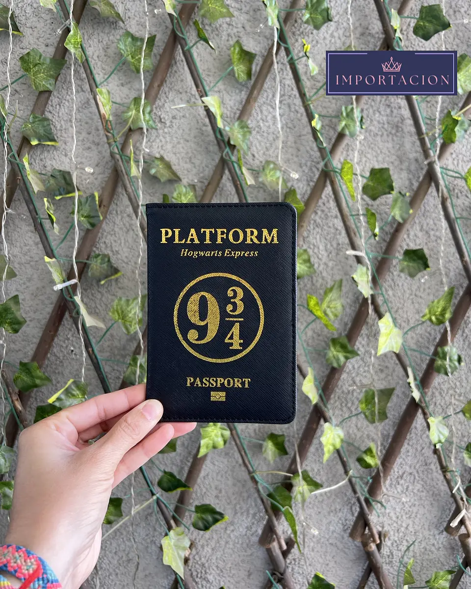 Preventa Funda para pasaporte Hogwarts Harry Potter 6