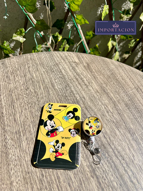 Preventa Portacredencial + Hebilla Retractil Mickey 