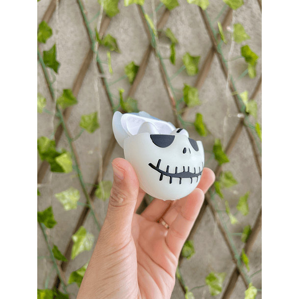 Preventa Carcasa AirPods Jack Skellington 4