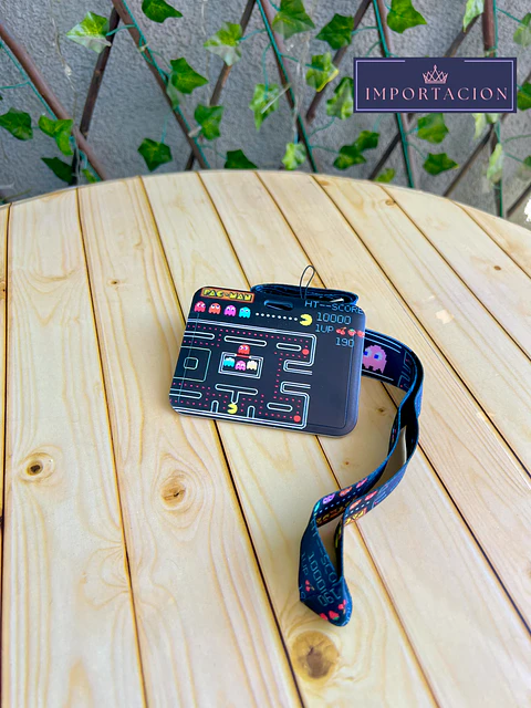 Preventa Portacredencial Horizontal + Lanyard Pacman