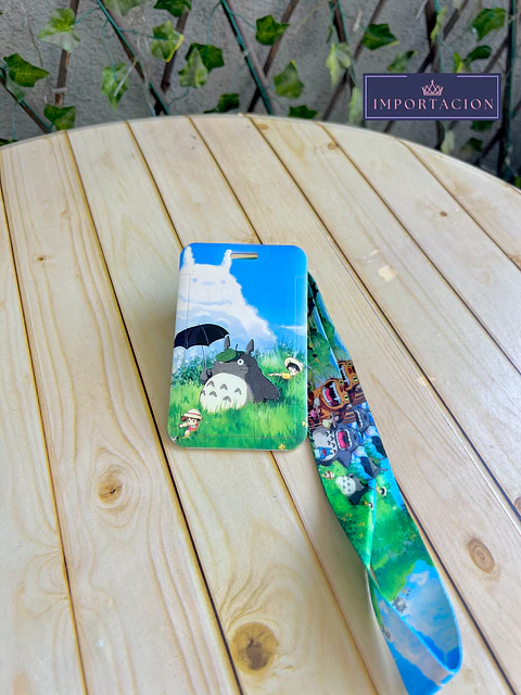 Preventa Portacredencial + Lanyard Totoro