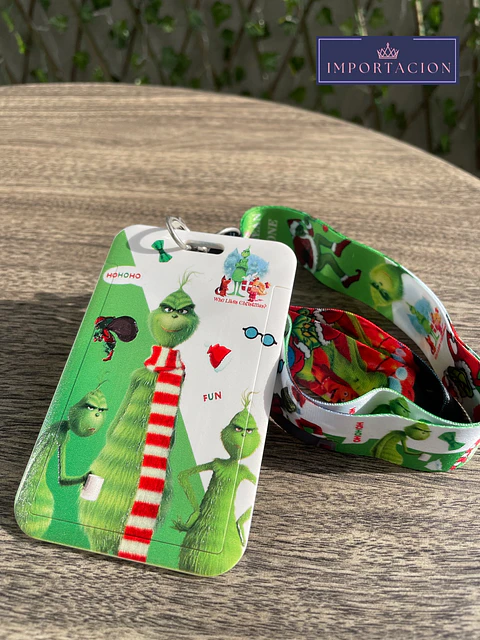 Preventa Portacredencial Vertical + Lanyard Grinch