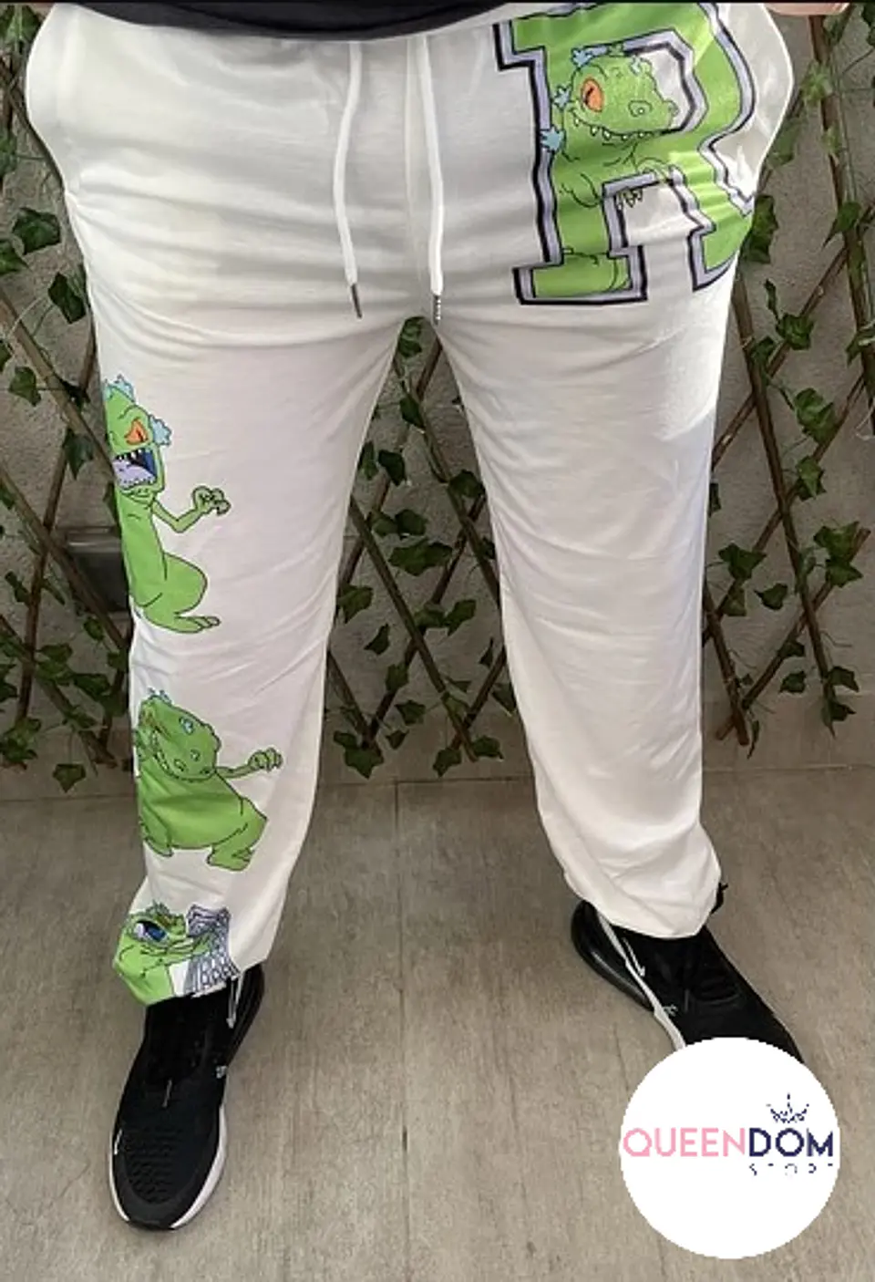 Jogger Unisex blanco Reptar 2